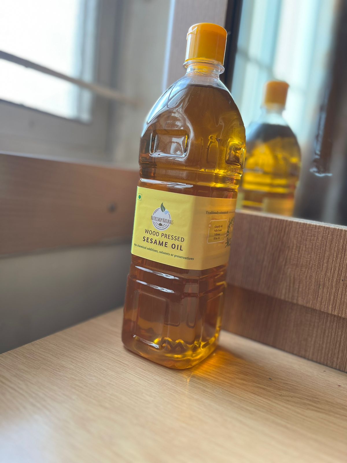 Pure Cold Pressed/Wood Pressed Sesame Oil - Rich in Flavor and Nutrients for Cooking and Wellness